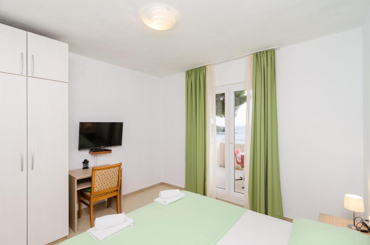 Apartments Feral Saplunara Zewnętrze zdjęcie
